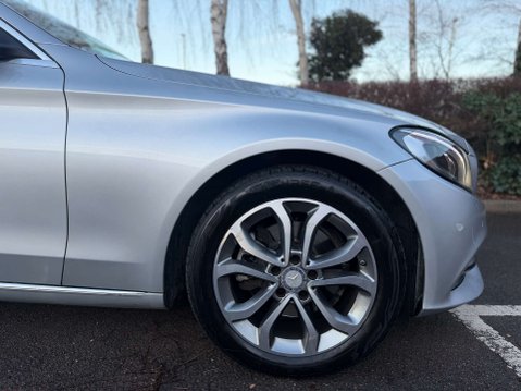 Mercedes-Benz C Class 2.1 C220 Sport Bluetec Auto 4dr 11