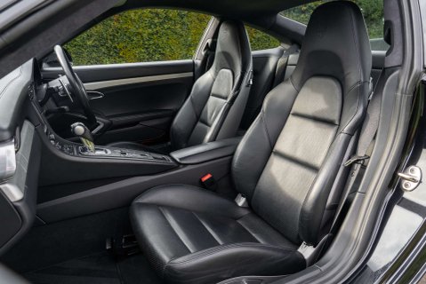 Porsche 911 Carrera S PDK 10