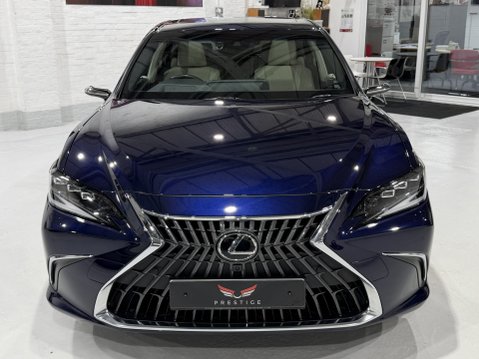 Lexus Es 300H TAKUMI 2
