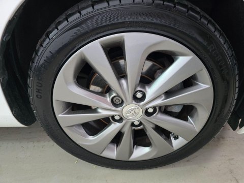 Toyota Auris 1.8 VVT-h Excel Touring Sports CVT Euro 6 (s/s) 5dr 51