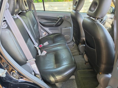 Toyota Rav4 2.0 VVT-i VX 4WD 5dr 14