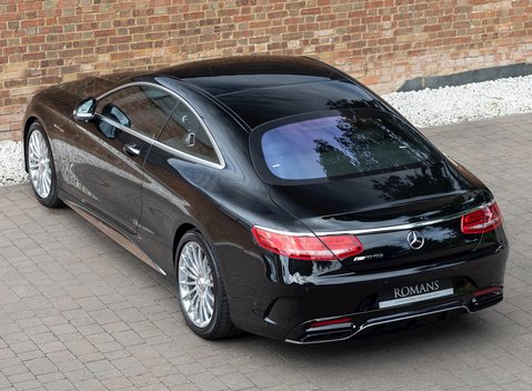 Mercedes-Benz S Class S65 Coupe 9