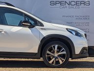 Peugeot 2008 PURETECH S/S GT LINE 5