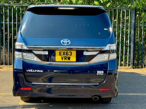 Toyota Vellfire Hybrid ZR G Edition 37
