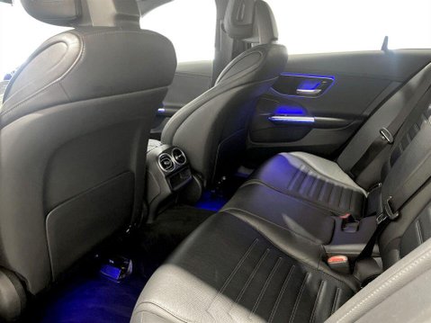 Mercedes-Benz C Class 2.0 C220dh MHEV AMG Line (Premium) Saloon 4dr Diesel Hybrid G-Tronic+ Euro 19