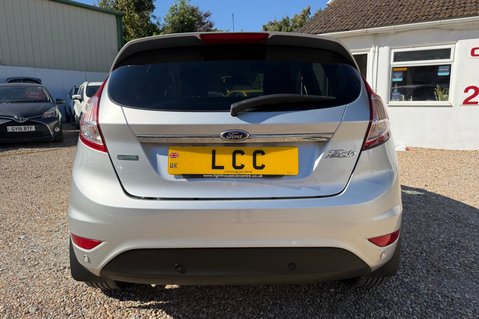 Ford Fiesta TITANIUM,,FORD SYNC,.ONLY £20;00 R:TAX,,STUNNING EXAMPLE  10