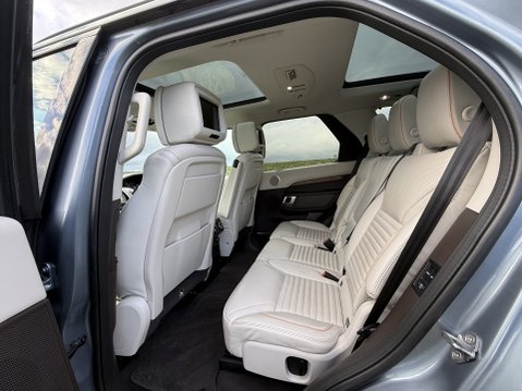 Land Rover Discovery SDV6 HSE LUXURY 50