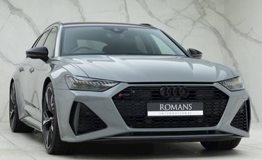 Audi RS6 Avant Carbon Black 1