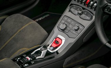 Lamborghini Huracan Spyder LP610-4 17