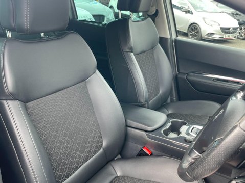 Peugeot 3008 1.6 e-HDi Allure EGC Euro 5 (s/s) 5dr 16