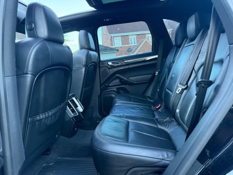 Porsche Cayenne 3.0 TD V6 Tiptronic 4WD Euro 5 (s/s) 5dr 34