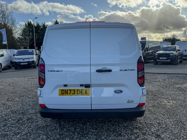 Ford Transit Custom LWB L2H1 Low Roof Trend 280 Air Con Cam Carplay Sensors EURO 6 7