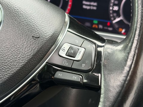 Volkswagen Tiguan 2.0 Tiguan SEL TDI BlueMotion Technology 4Motion Semi-Auto 4WD 5dr 55