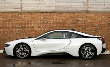BMW I8 2