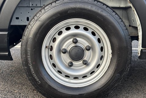 Ford Transit 350 Srw L2 Leader 130 ps Dropside Truck with Tail Lift 28