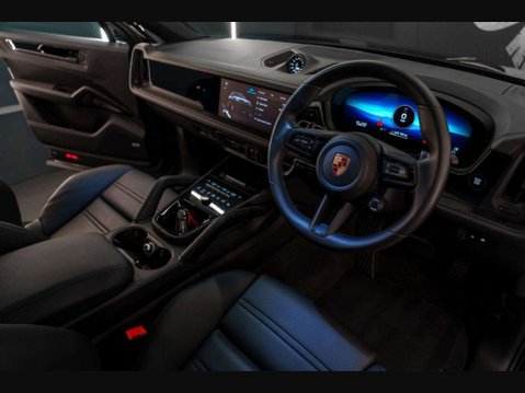 Porsche Cayenne 3.0 V6 E-Hybrid 25.9kWh Black Edition Coupe 5dr Petrol Plug-in Hybrid Tiptr 26