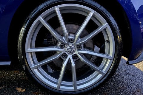 Volkswagen Golf R TSI DSG -DEMO +1 OWNER -AKRAPOVIC-EVERY EXTRA -PAN ROOF-PRO NAV-PRETORIAS 61