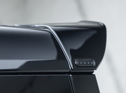 Land Rover Defender 110 V8 CARPATHIAN EDITION Urban 39