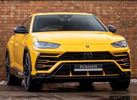Lamborghini Urus 1