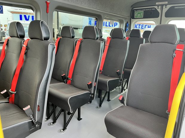 Peugeot Boxer PEUGEOT BOXER 440 L4H2 BLUE 17 SEATER MINIBUS 27