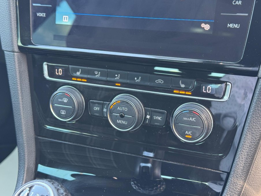 2018 Volkswagen Golf — image 27