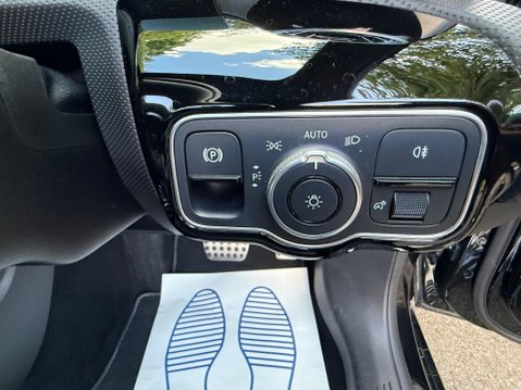 Mercedes-Benz A Class 2.0 A35h MHEV AMG (Premium Plus) 7G-DCT 4MATIC Euro 6 (s/s) 5dr 33