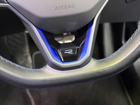 Volkswagen Golf 2.0 TSI R Hatchback 5dr Petrol DSG 4Motion Euro 6 (s/s) (320 ps) 41