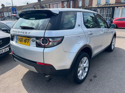 Land Rover Discovery Sport 2.0 TD4 HSE Auto 4WD Euro 6 (s/s) 5dr 4