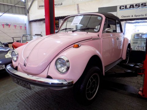 Volkswagen Beetle Karmann Convertible 24
