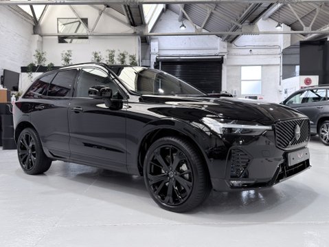 Volvo XC60 B5 ULTRA BLACK EDITION AWD 6