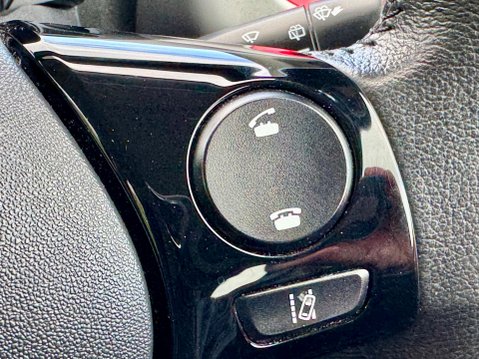 Toyota Aygo VVT-I X-PLAY TSS 23