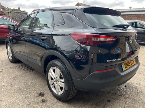 Vauxhall Grandland X 1.2 Turbo SE SUV 5dr Petrol Manual Euro 6 4