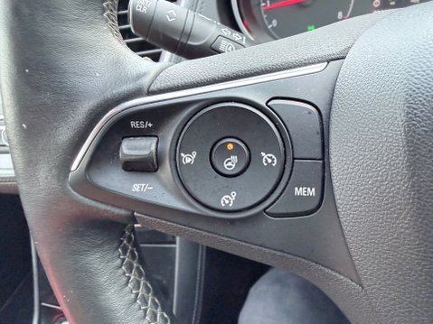 Vauxhall Grandland X ELITE NAV 23