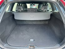 Volvo XC60 2.0 D4 R-Design Nav SUV 5dr Diesel Auto Euro 6 (s/s) (190 ps) 10