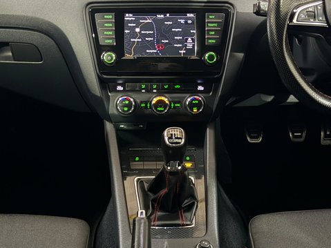 Skoda Octavia VRS 2.0 TDI MANUAL 16