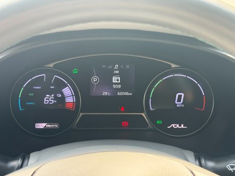 Kia Soul (Sold) 30kWh EV SUV 5dr Electric Auto (109 bhp) 17