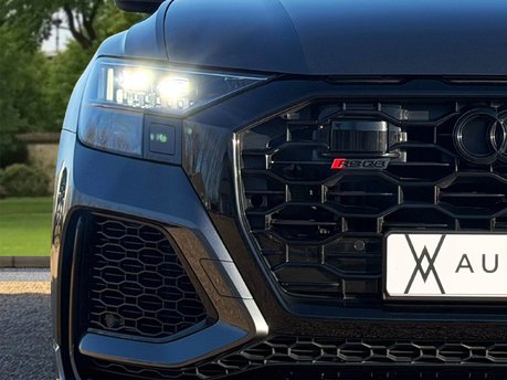Audi Q8 RS TFSI QUATTRO VORSPRUNG MHEV 15