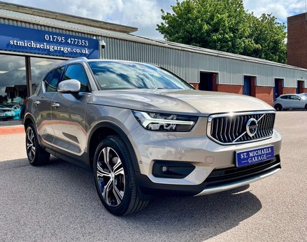 Volvo XC40 2.0 XC40 Inscription Pro T4 Auto 5dr 72