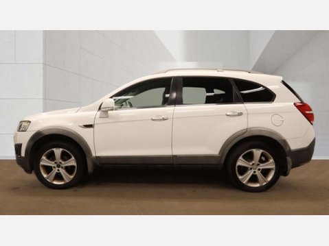 Chevrolet Captiva 2.2 VCDi LTZ SUV 5dr Diesel Auto 4WD Euro 5 (7 Seats) (184 ps) 4