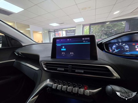 Peugeot 3008 1.2 PureTech Active Euro 6 (s/s) 5dr 39