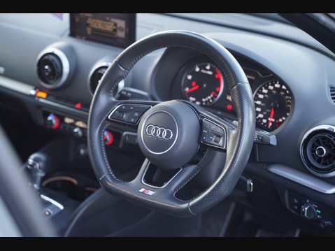 Audi A3 2.0 TDI 35 Black Edition Sportback S Tronic Euro 6 (s/s) 5dr 15