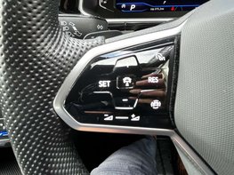 Volkswagen T-Roc 1.5 T-Roc R-Line TSI Semi-Auto 5dr 59