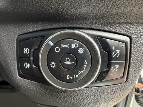 Ford Transit Courier 1.6 TDCi Trend Panel Van 5dr Diesel Manual L1 Euro 5 (95 ps) 31