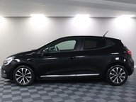 Renault Clio ICONIC TCE BOSE 18