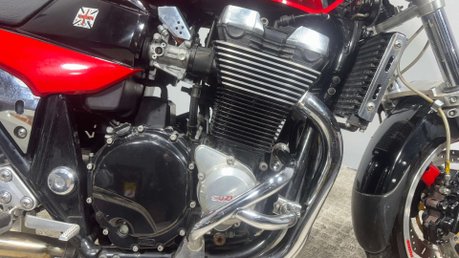 Suzuki GSX1400 2004 ONLY 15K OUTSTANDING CUSTOM CONDITION 1400CC MUSCLE BIKE 29