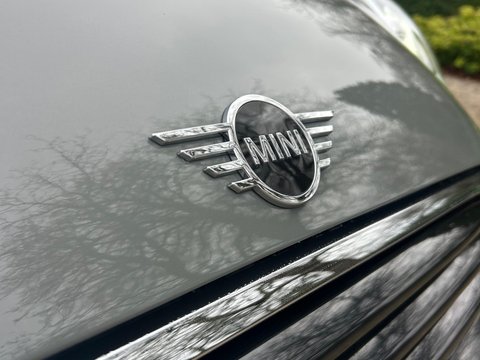 Mini Hatch 1.5 Cooper Classic Steptronic Euro 6 (s/s) 5dr 40