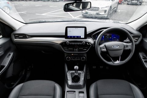 Ford Kuga TITANIUM EDITION 3