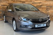 Vauxhall Astra 1.4i Turbo Elite Nav Hatchback 5dr Petrol Auto Euro 6 (s/s) (150 ps) 1