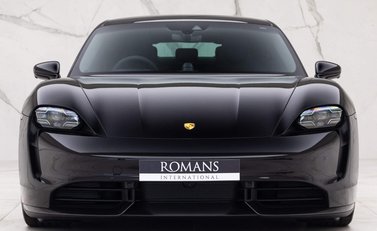 Porsche Taycan TURBO S 93KWH 24