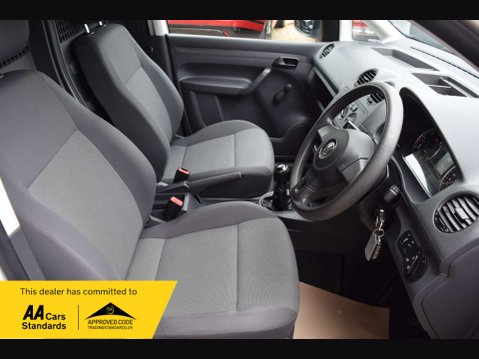 Volkswagen Caddy 1.6 Caddy C20 Startline TDI 30